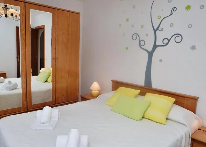 Apartment Canalejas Isla