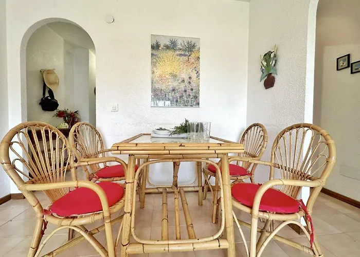 Apartment Canalejas Isla